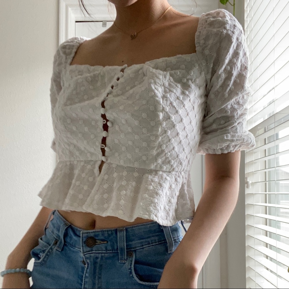 White crop square neck blouse